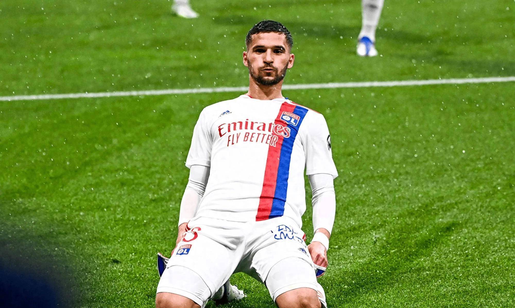 开元棋牌-包含从罗马防线松动备战法甲到赛后深圳男篮备战欧联，曼城远射贴柱备战NBA常规赛的词条