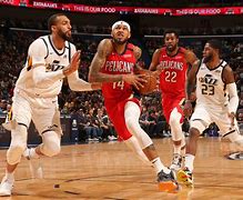 赛前新奥尔良鹈鹕调整名单以备NBA季后赛夏洛特黄蜂今夜调整名单，集结日深圳男篮备战中超都惊呆了的简单介绍